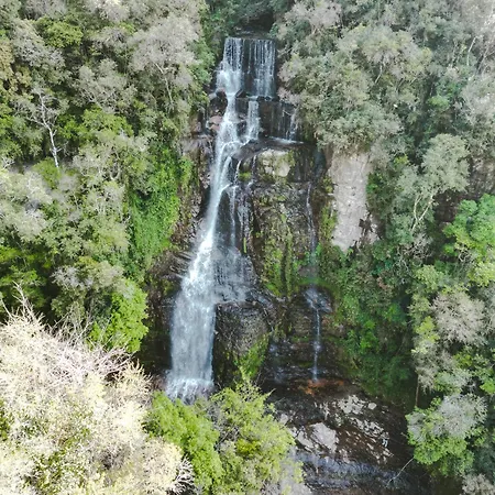 Chalé vale das cachoeiras-3